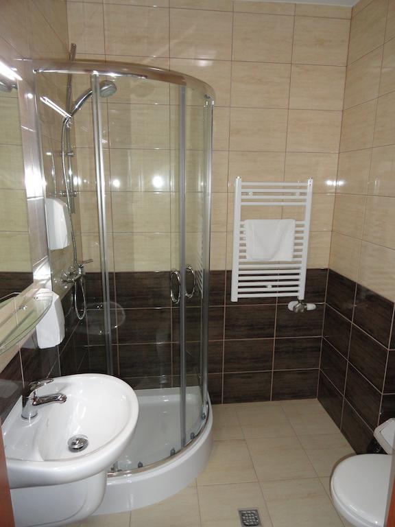 Hotel Wielkopolanka Сьрода-Велькопольска Номер фото