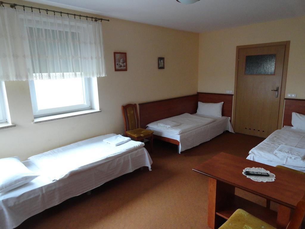Hotel Wielkopolanka Сьрода-Велькопольска Номер фото
